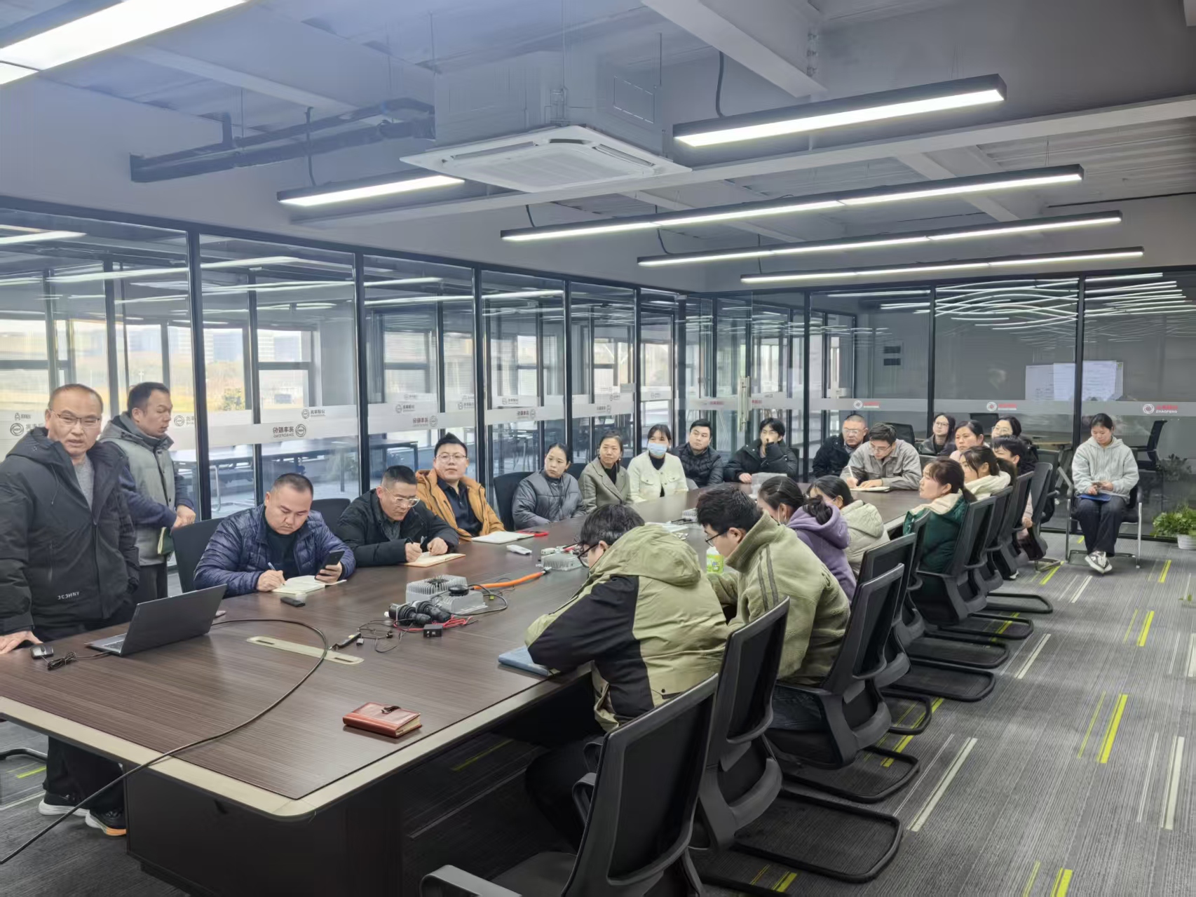 Rialú Próisis a Neartú agus Fondúireacht Cáilíochta a Chomhdhlúthú — Oiliúint Treorach um Eolas agus Ullmhúchán CP a Chríochnú go rathúil